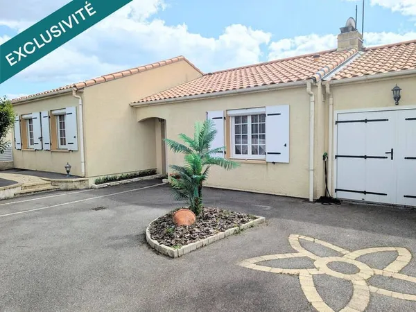 Maison de plain-pied 7 pièces 141 m²