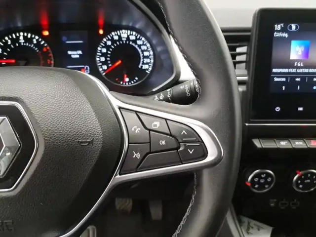 Renault Captur tce 100 gpl - 21 — photo 3