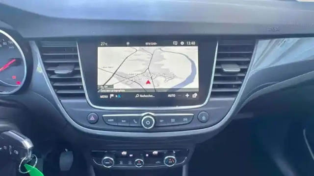 Opel Crossland 1.2 turbo 110 ch bvm6 — photo 42