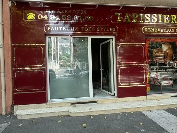 Local commercial st Raphaël