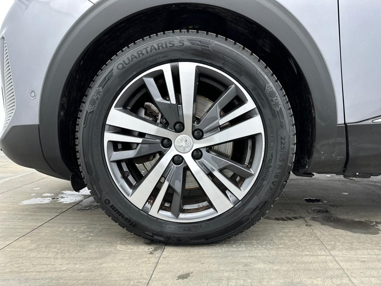 Peugeot 3008 hybrid 225 e-eat8 allure pack — photo 16