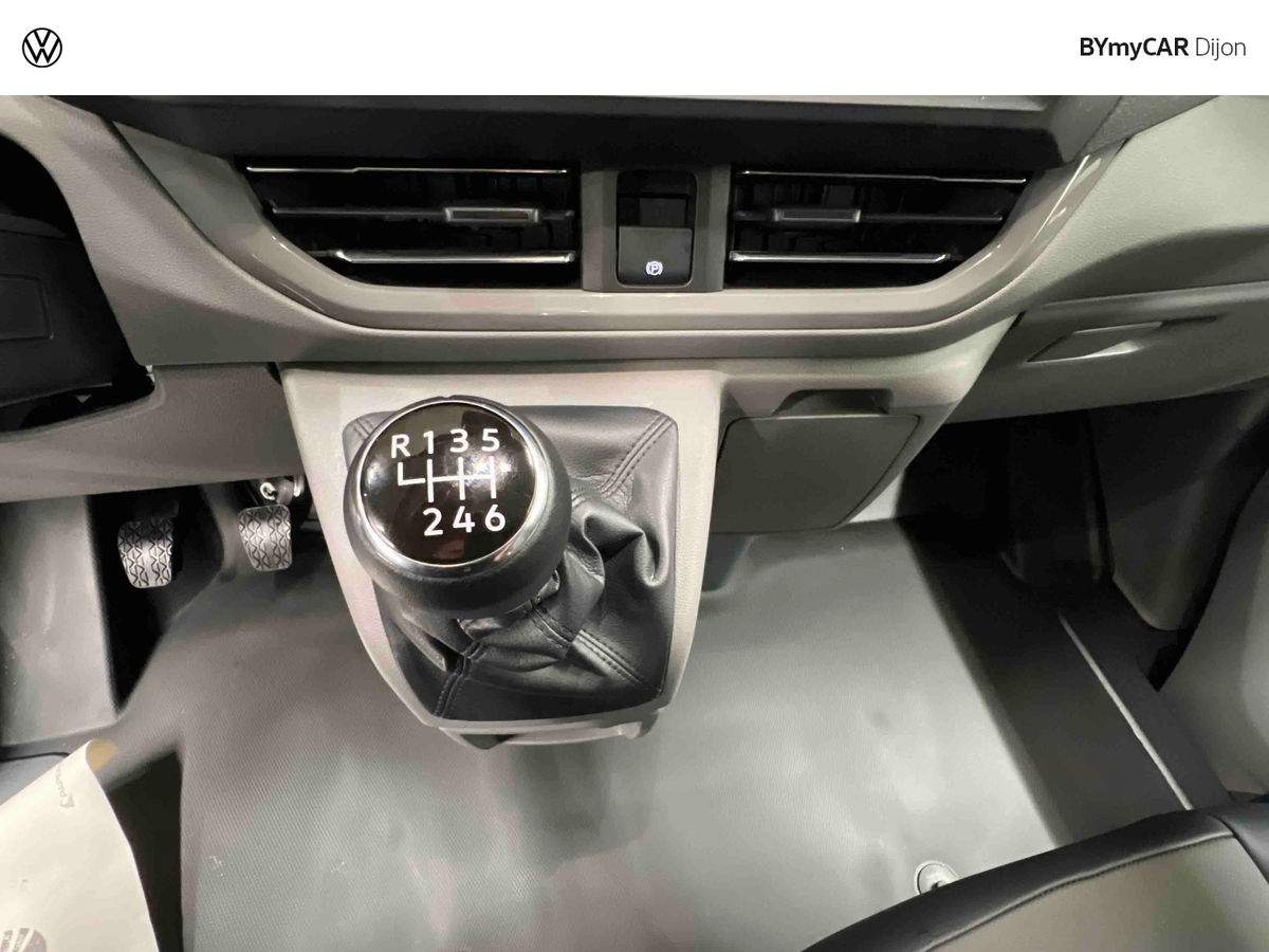 Volkswagen Utilitaires TRANSPORTER PROCAB L1H1 2.0 TDI 110 BVM6 — photo 22