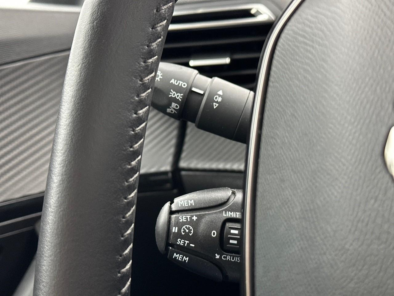 Peugeot 2008 puretech 100 s&s bvm6 style — photo 21