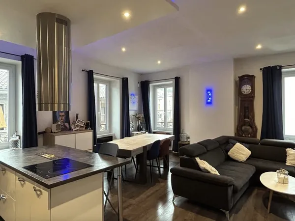 Duplex 3 pièces 77 m²