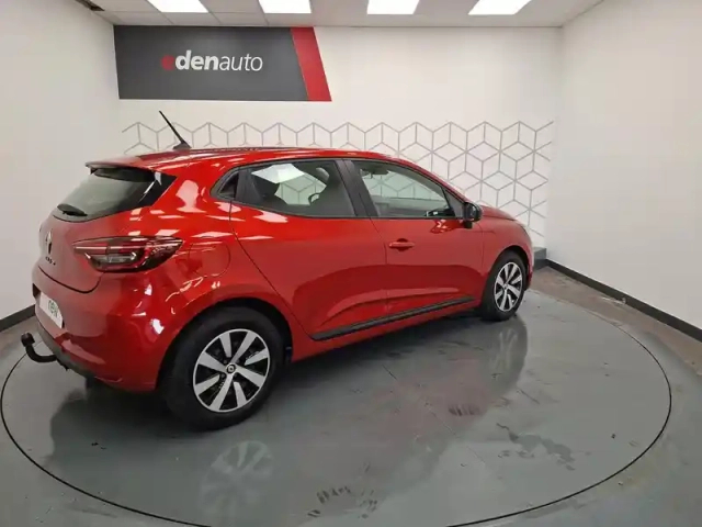 Renault Clio tce 90 — photo 11