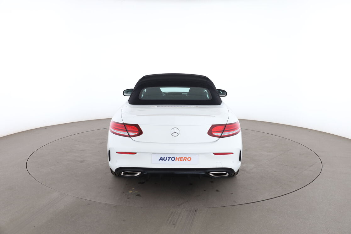 Mercedes-Benz Classe C Cabriolet 180 AMG Line 9G-Tronic — photo 4