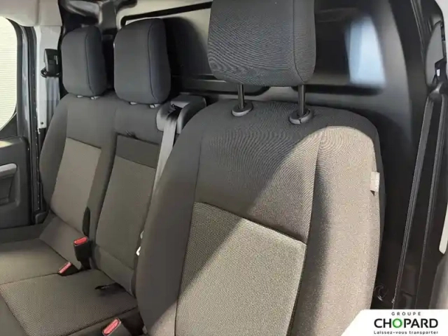 Opel Vivaro fgn sportive diesel 180 ch m automatique — photo 19