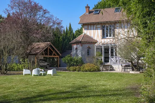 Maison 6 pièces 180 m²
