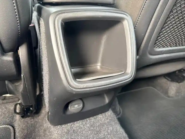 Volvo Xc40 d4 awd adblue 190 ch geartronic 8 — photo 24