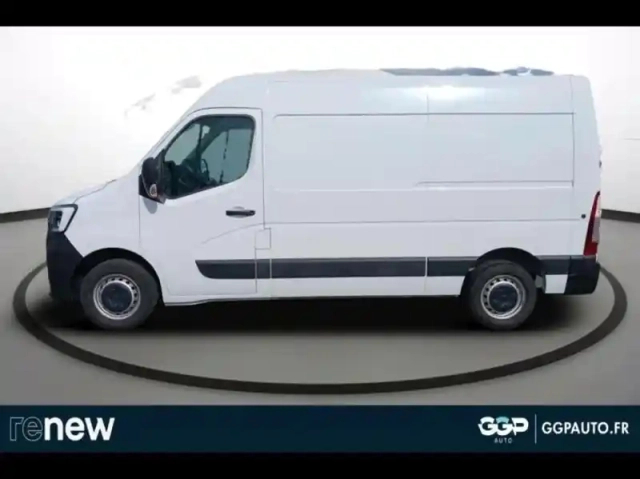 Renault Master fg f3300 l2h2 2.3 blue dci 135ch confort euro6e — photo 10