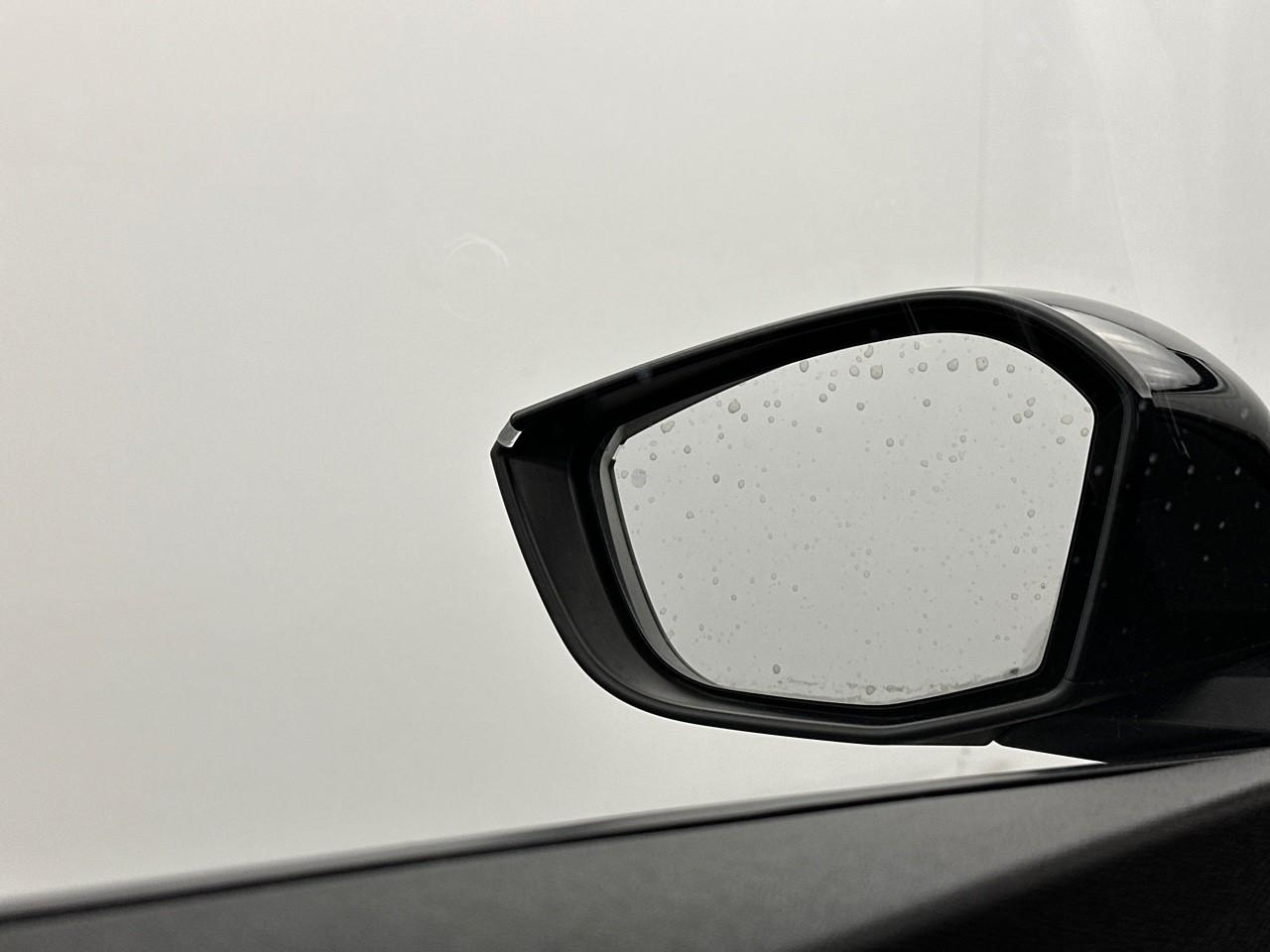 Peugeot 308 sw puretech 130ch s&s bvm6 allure pack — photo 15