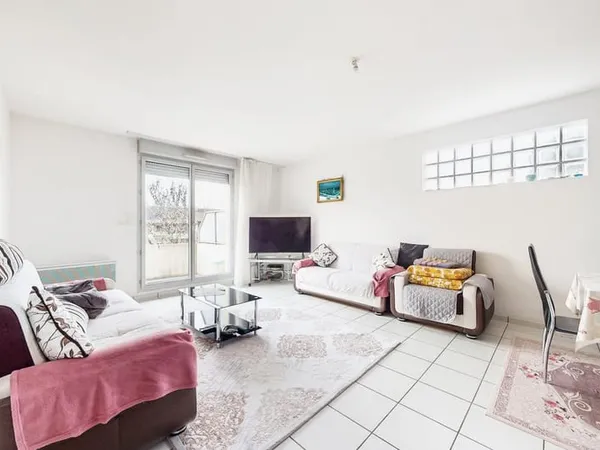 Toulouse - T3 lumineux de 63 m² avec balcon et parking, vendu loué - 142 000 €