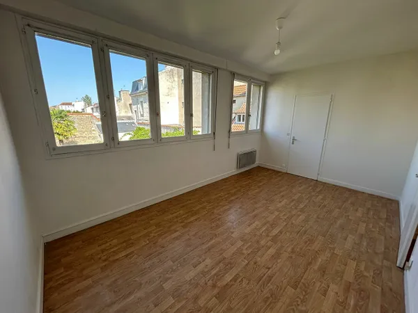 T2 Poitiers - SCHEURER KESTNER - 43.24 m²