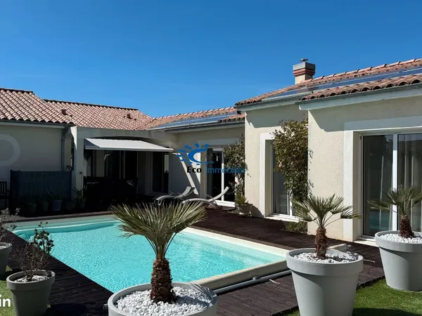 Maison 6 pièces 174 m²