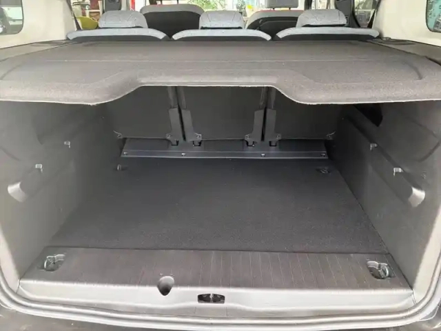 Citroën Berlingo diesel 100 ch m manuelle — photo 6