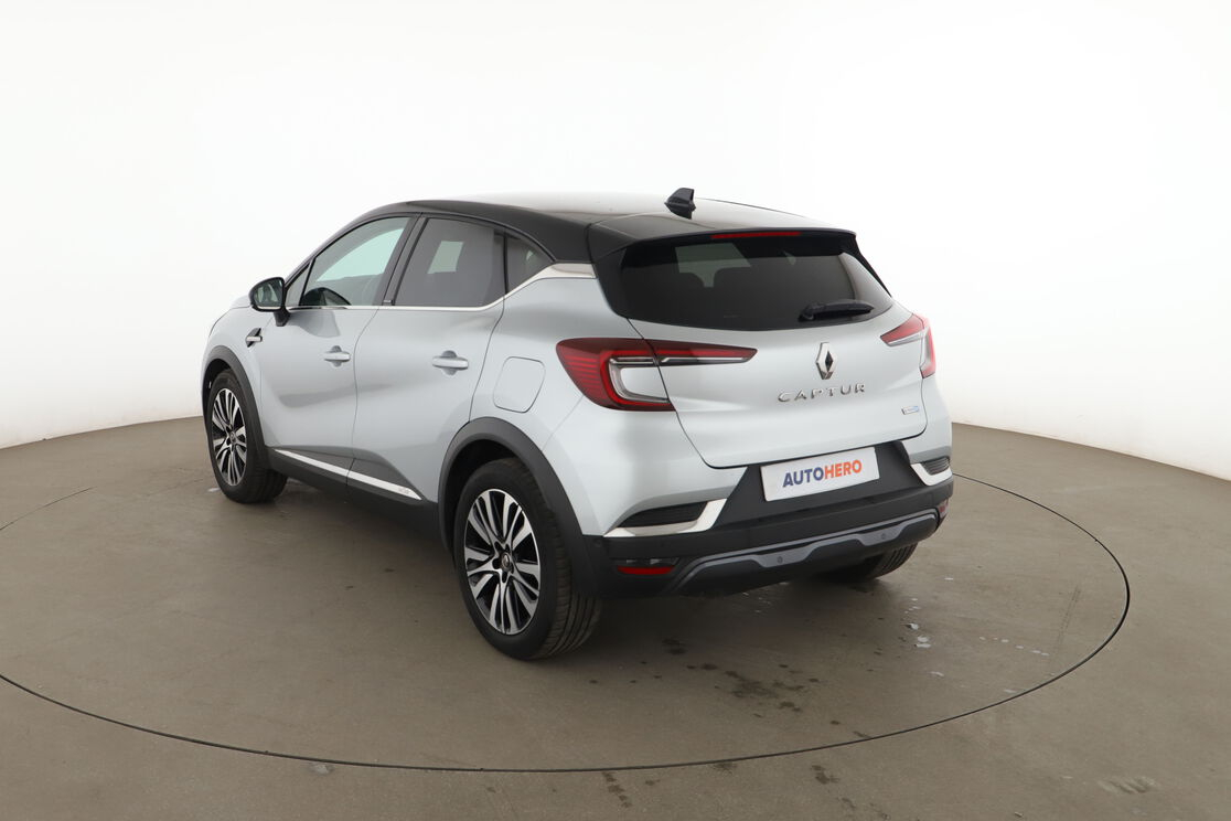 Renault Captur 1.6 E-Tech Plug-in Initiale Paris — photo 3