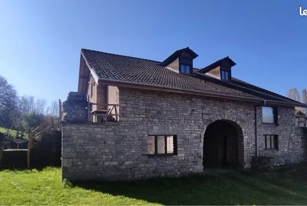 Maison en pierre