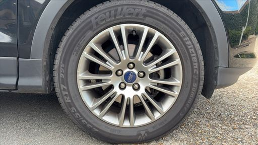 Ford Kuga 1.5 Ecoboost 150 - Titanium – 2016 – 136480 km – Essence – Boîte Manuelle — photo 23
