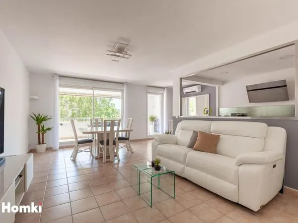Appartement T3 de 67 m² à Marseille 13005, Rue Jules Gontard