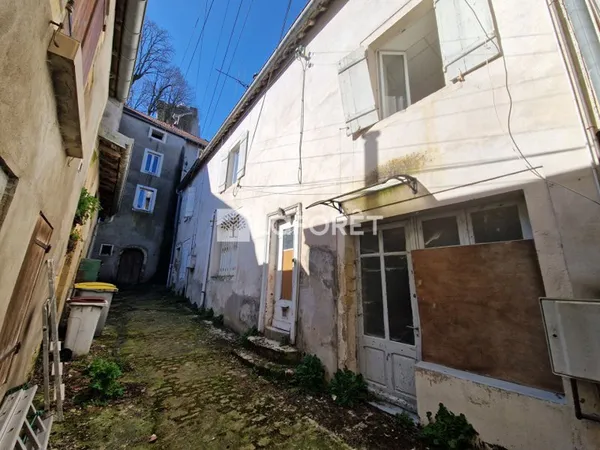 Immeuble 16 pièces 293 m²