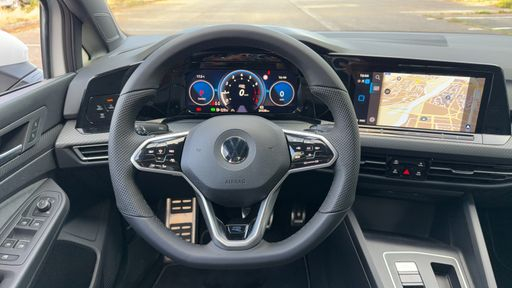 Volkswagen Golf 1.5 eTSI 130 DSG7 - R-Line – 2022 – 39538 km – Hybride essence – Boîte Automatique — photo 57