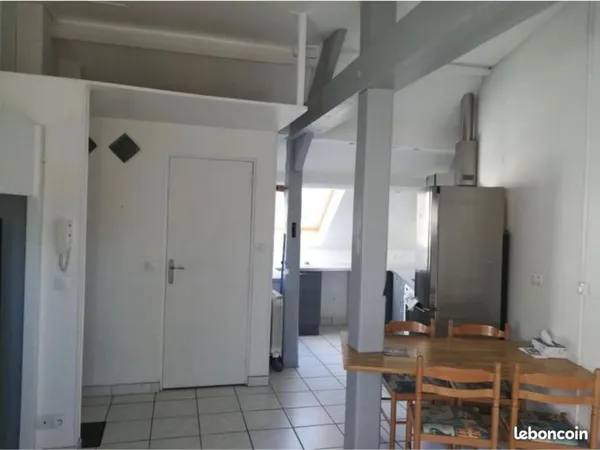 Studio 25.56m2 - 650 charge comprise