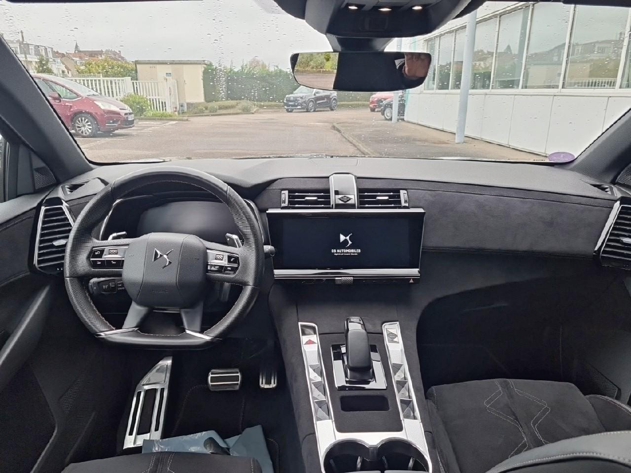 Ds Ds 7 crossback hybride rechargeable e-tense 300 eat8 4x4 performa — photo 8