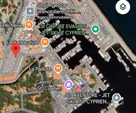 Parking sur le port de saint cyprien