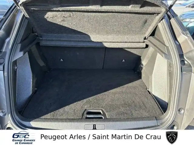 Peugeot 2008 puretech 130 s&amp;s bvm6 — photo 43