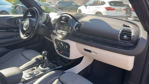 Mini Clubman 1.5 Cooper 136 - Hyde Park – 2017 – 109136 km – Essence – Boîte Manuelle — photo 24