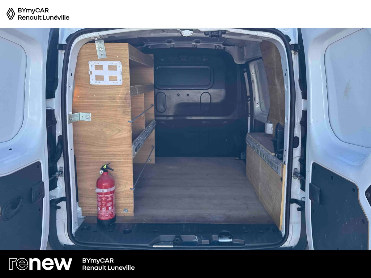 Renault KANGOO EXPRESS DCI 90 E6 EDC — photo 13