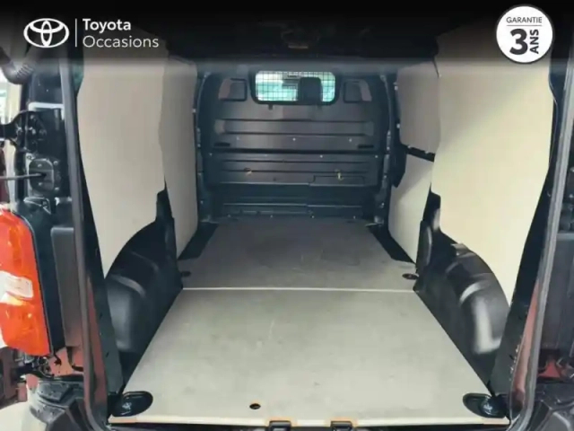 Toyota Proace medium 2.0 d-4d 180 business bva rc23 — photo 10