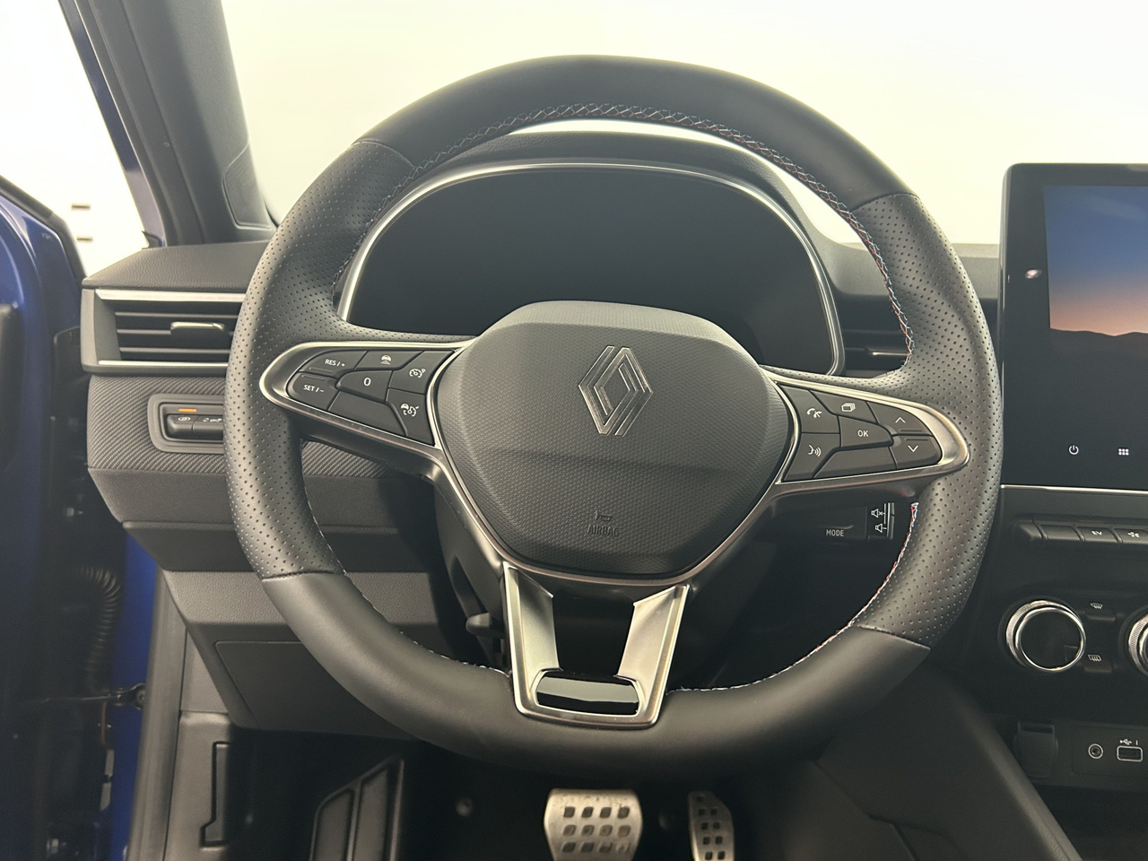 Renault Clio 5 — photo 15