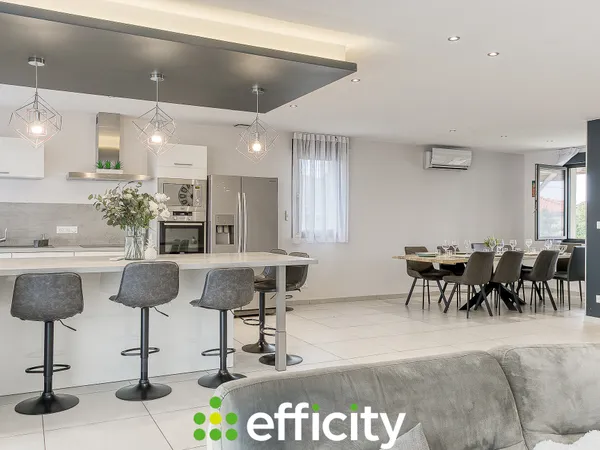 Maison 6 pièces 150 m²