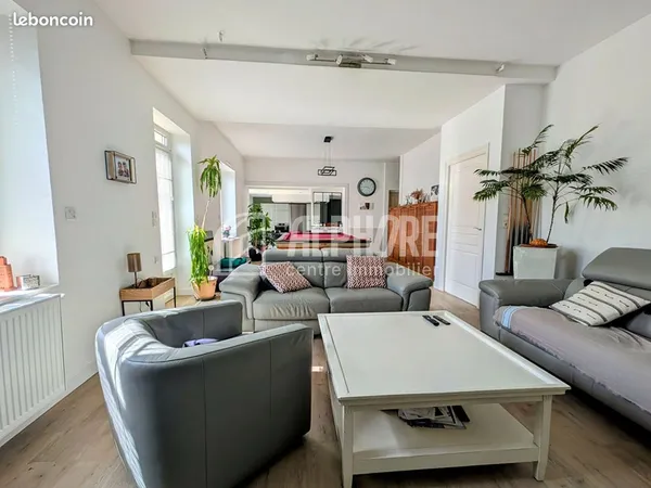 Maison 7 pièces 160 m²