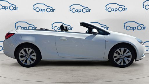 Opel Cascada 1.6 Turbo 170 BVA6 - Cosmo – 2016 – 123412 km – Essence – Boîte Automatique — photo 15
