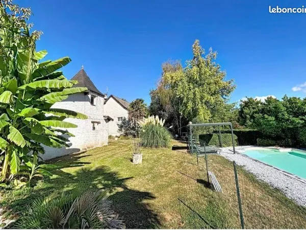Maison rénovée 191m2