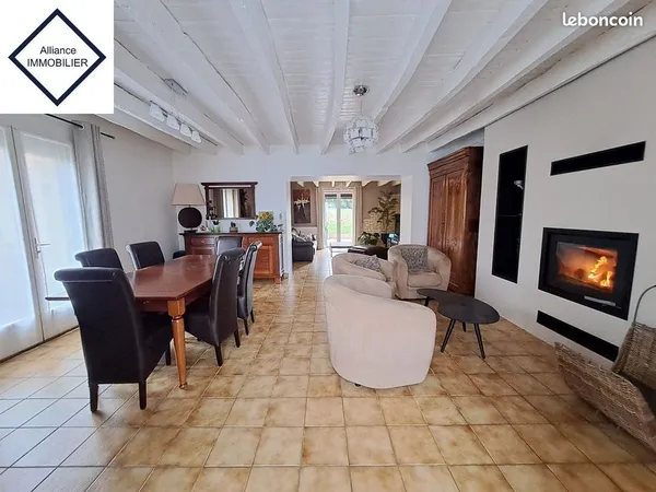 Maison 8 pièces 169 m²