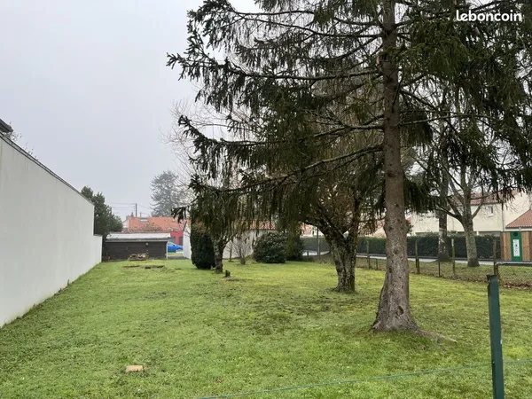 Terrain à bâtir de 417 m² à SAINT-SEBASTIEN-SUR-LOIRE (44)