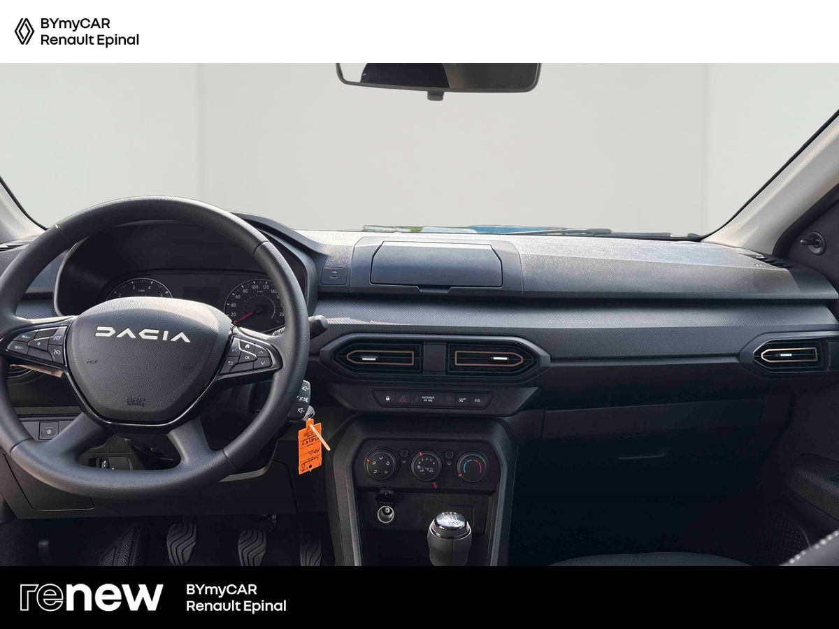 Dacia Sandero TCe 90 — photo 9