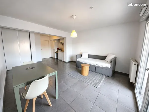 Studio meublé centre ville Hendaye