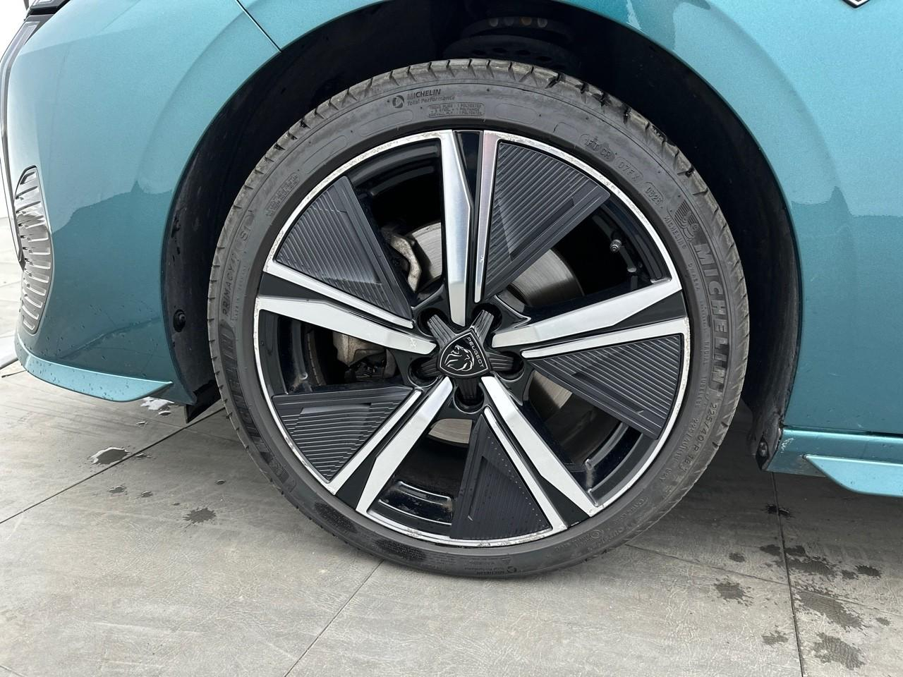 Peugeot 308 sw puretech 130ch s&s eat8 gt — photo 14