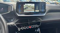 Peugeot 2008 1.2 PureTech 130ch S&S GT — photo 28