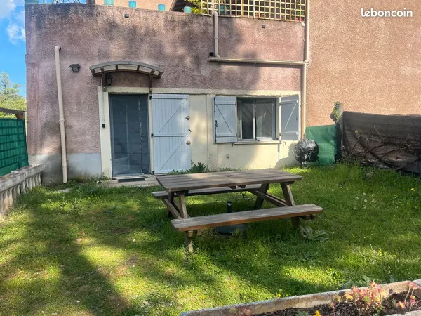 Studio meublé