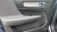 Volvo Xc40 B3 163ch Lounge Edition DCT 7 — photo 17