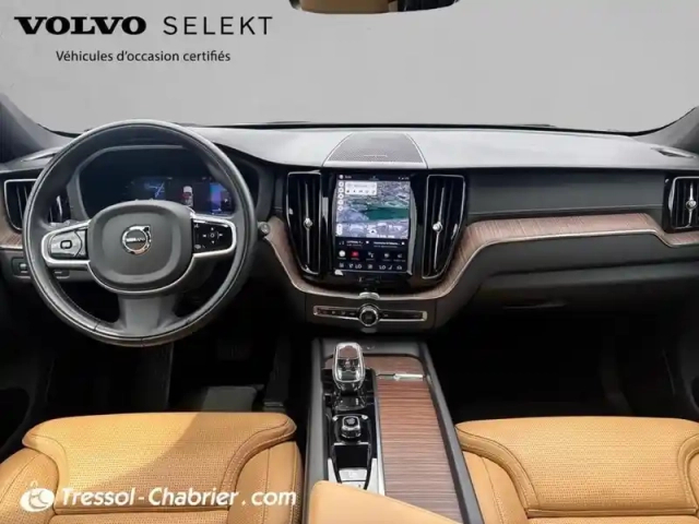 Volvo Xc60 t8 recharge awd 303 ch + 87 ch geartronic 8 inscription — photo 10