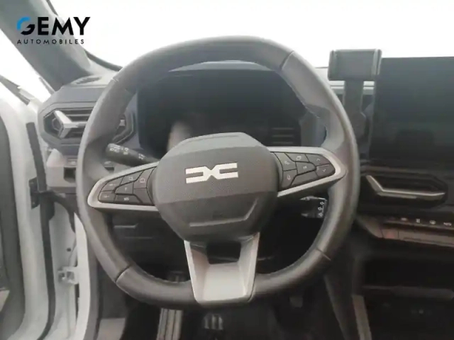 Dacia Duster eco-g 100 — photo 13