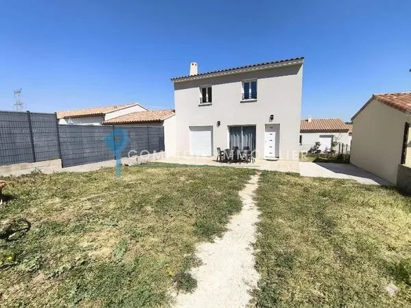 DPT (30) A VENDRE VILLA DE 80M2 3 CHAMBRES