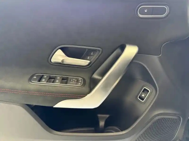 Mercedes Classe A 250 e hybrid eq amg line — photo 13