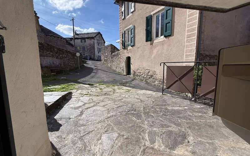 Photo 13
